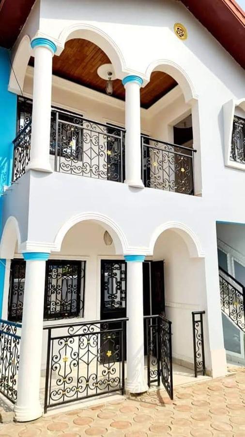 Appartement Meuble 3Ch Yaounde Omnisport - Tigson מראה חיצוני תמונה