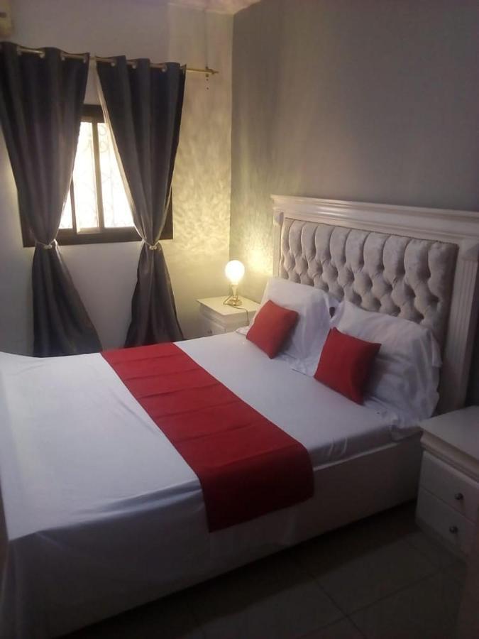 Appartement Meuble 3Ch Yaounde Omnisport - Tigson מראה חיצוני תמונה