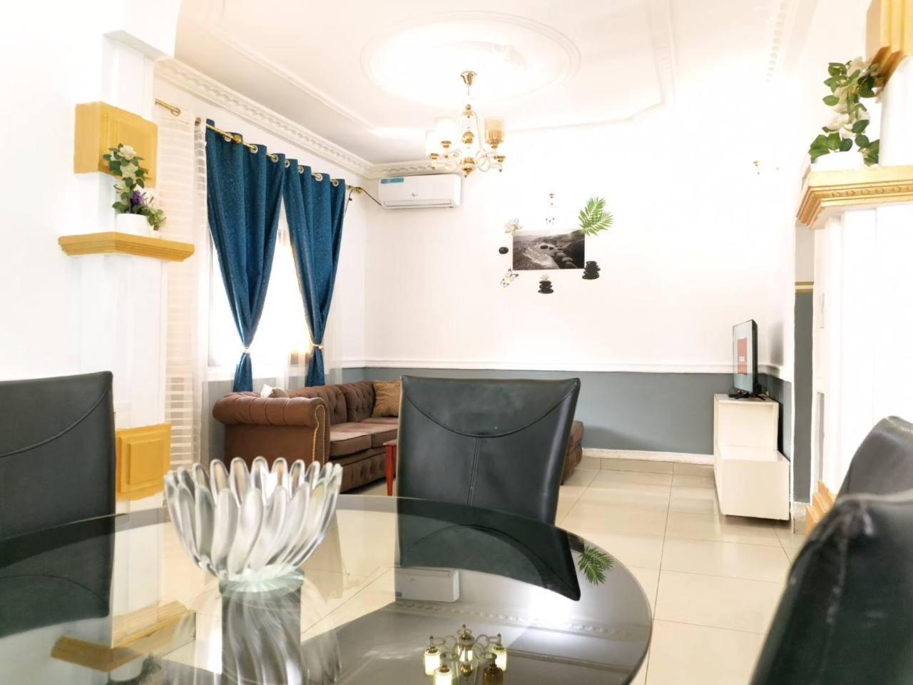 Appartement Meuble 3Ch Yaounde Omnisport - Tigson מראה חיצוני תמונה