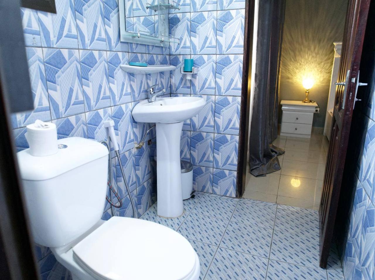 Appartement Meuble 3Ch Yaounde Omnisport - Tigson מראה חיצוני תמונה
